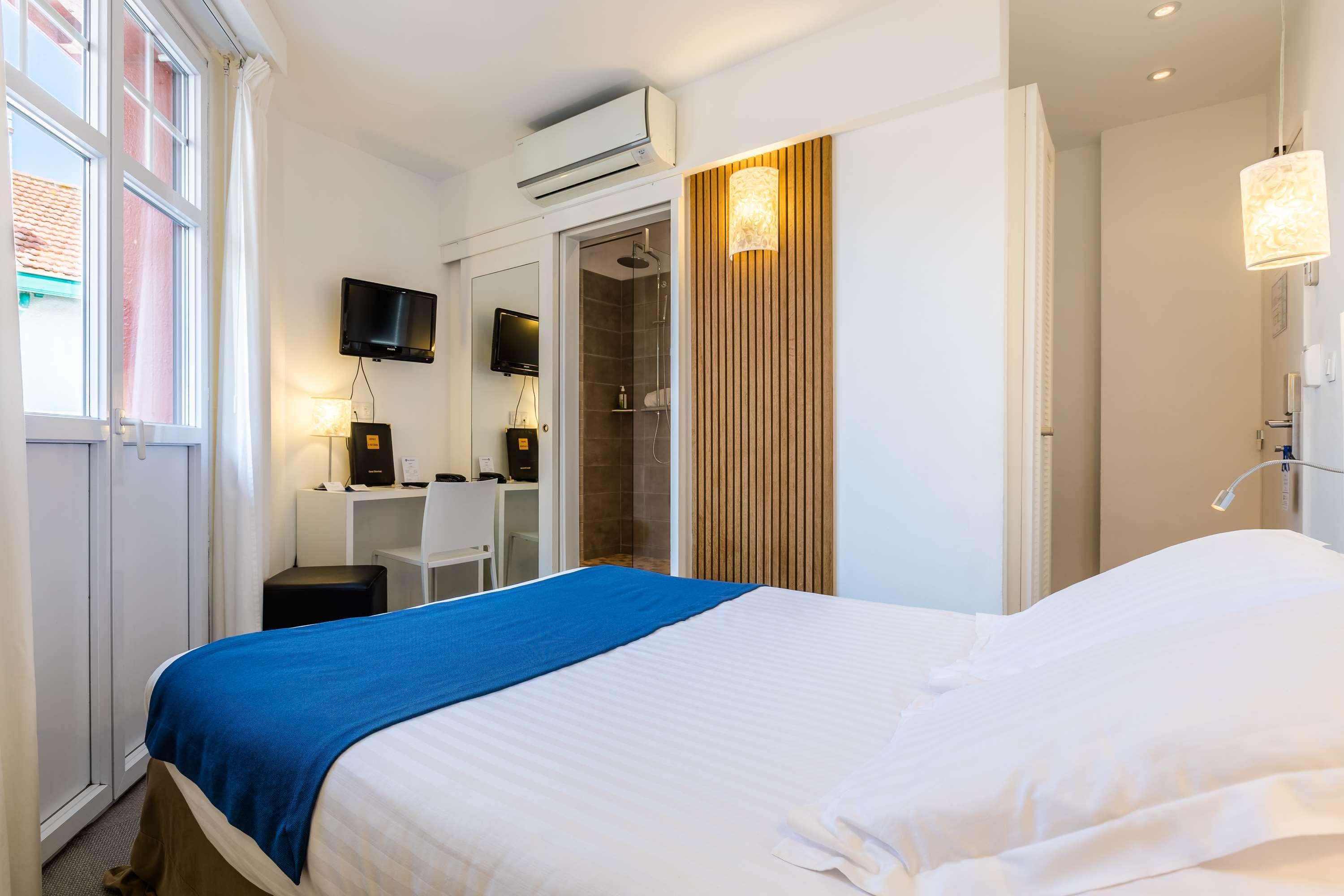 Hotel Kemaris Биариц Екстериор снимка
