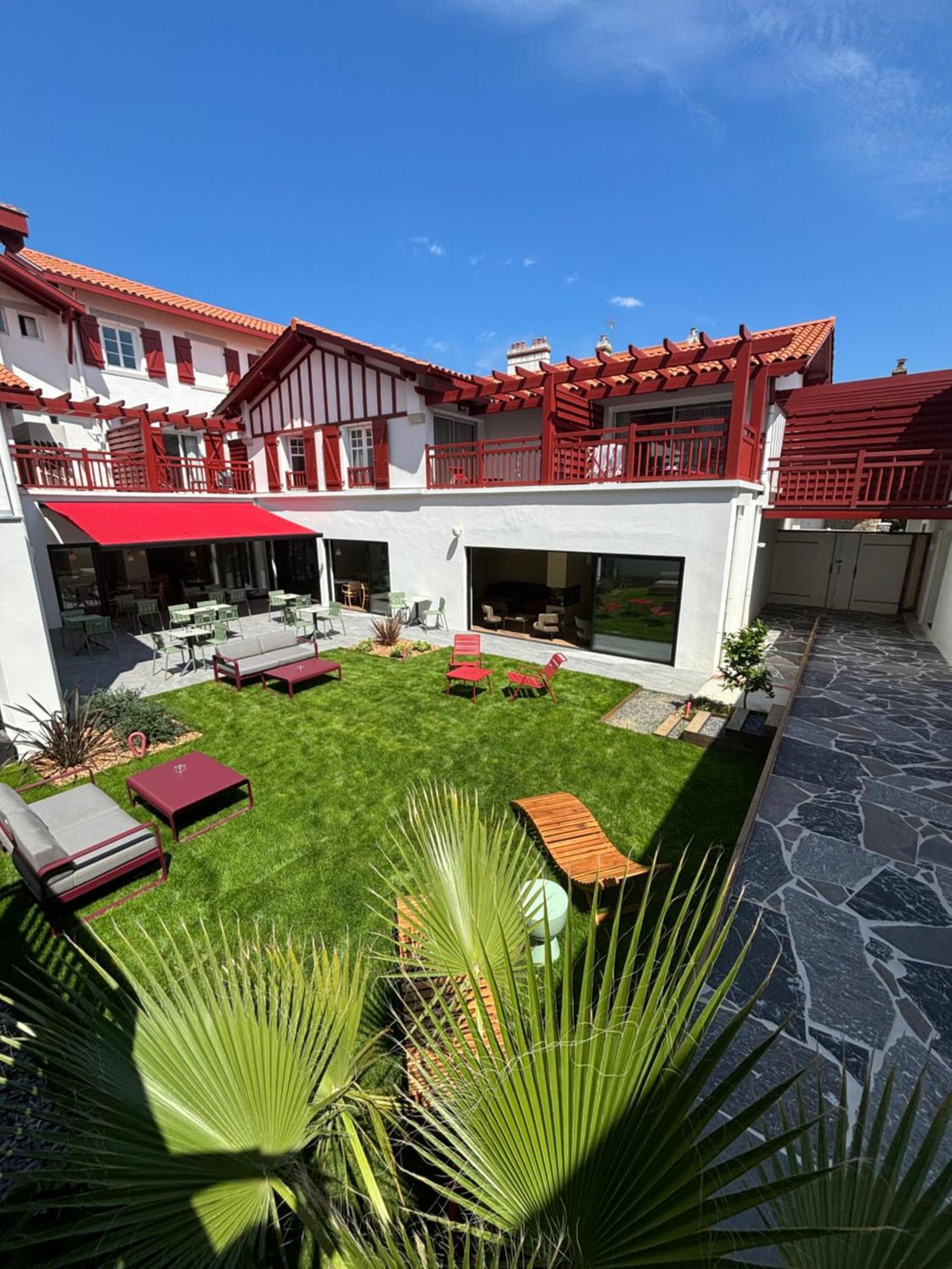 Hotel Kemaris Биариц Екстериор снимка