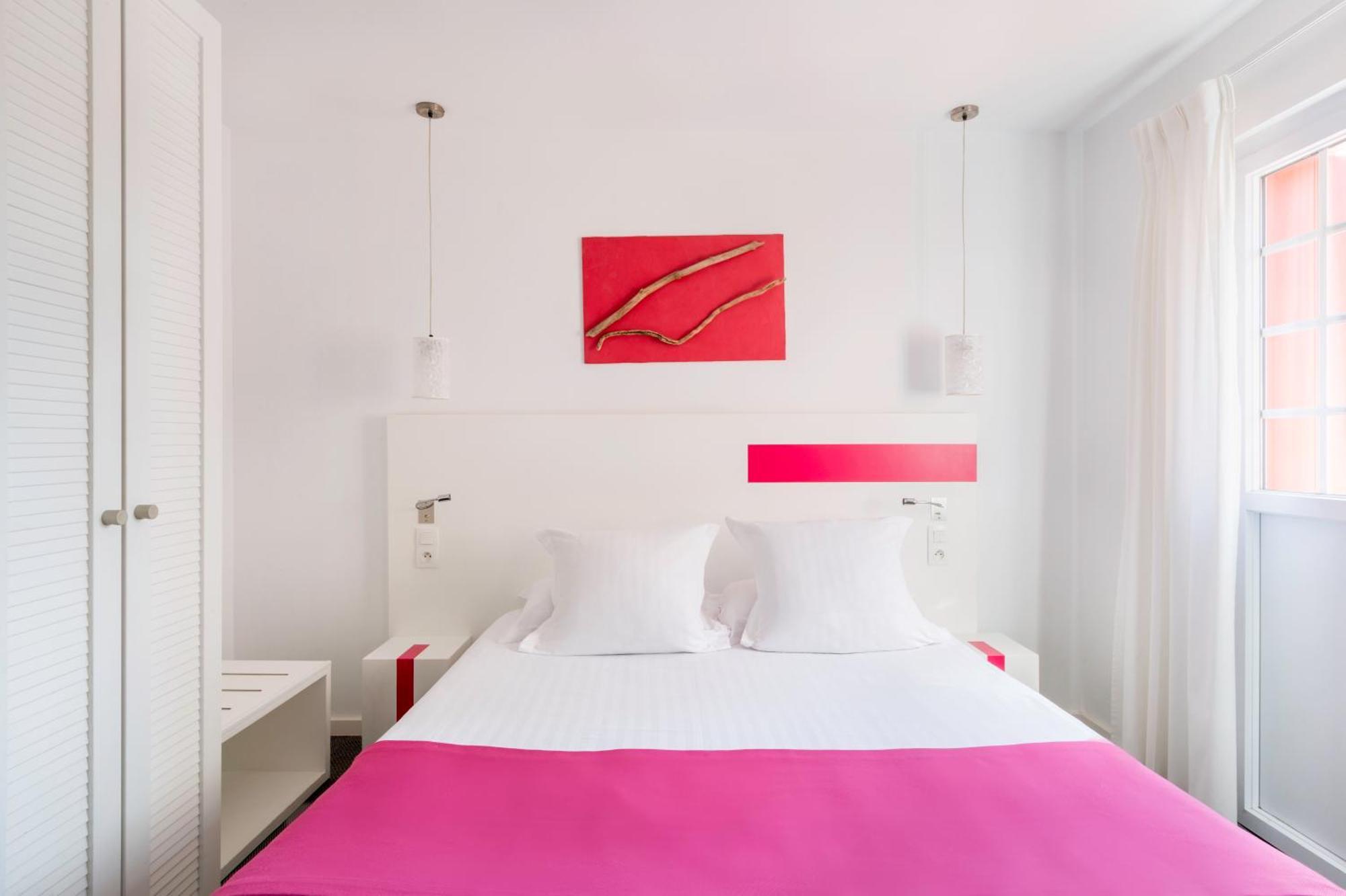 Hotel Kemaris Биариц Екстериор снимка