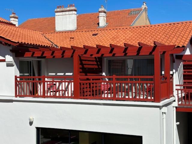 Hotel Kemaris Биариц Екстериор снимка